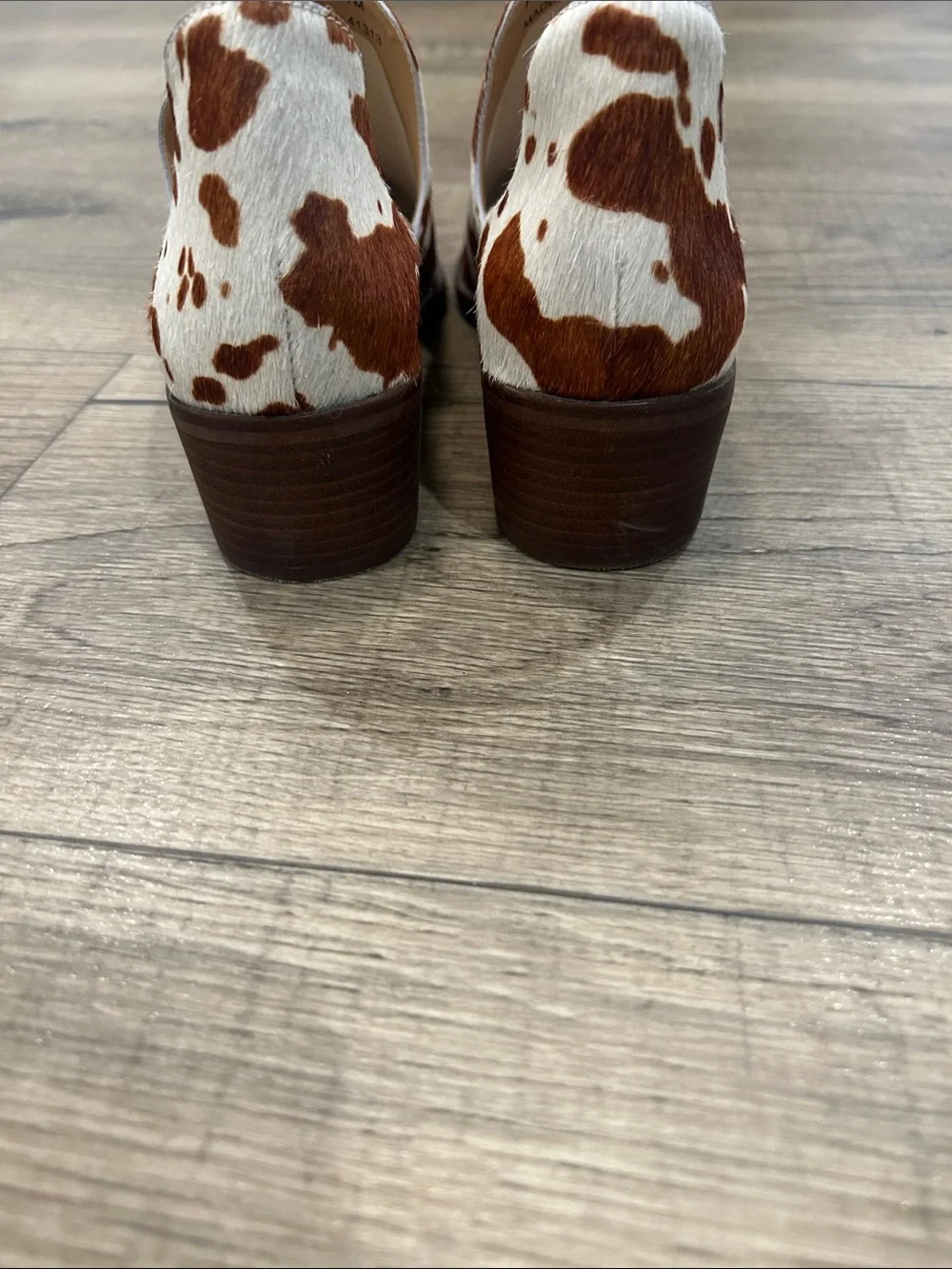 Chinese Laundry Brown & White Cowhide Cutout Mules - Picture 4 of 5